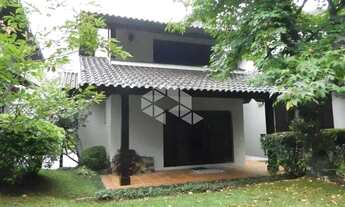 Imagem: Casa com 3 quartos, e 2 suítes, com 2 vagas