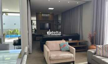 Imagem 5: Casa residencial em condomínio disponível para venda no bairro Jardim Sul em Uberlândia-MG