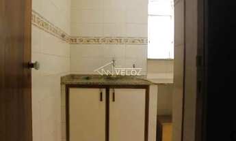 Imagem 3: Apartamento - / Residencial / Glória