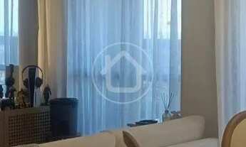 Imagem 7: APARTAMENTO IMPECÁVEL RICO EM ARMÁRIOS