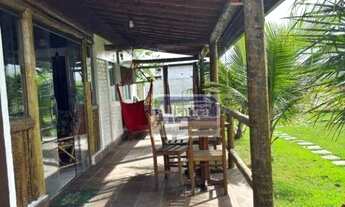 Imagem 2: Loft com 1 dormitório, varanda, churrasqueira, quintal e várias vagas de garagem a 100m da