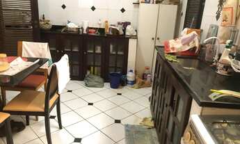 Imagem 7: ALUGO CASA NO ARAÇAGI / próx: a upa