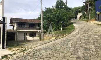 Imagem: Casa com 1 suíte e mais 2 quartos à venda