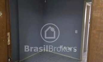 Imagem 2: Sala comercial na Hadock Lobo entre as rua prof. Gabizo e rua Afonso Peña, 5 vagas ao lado