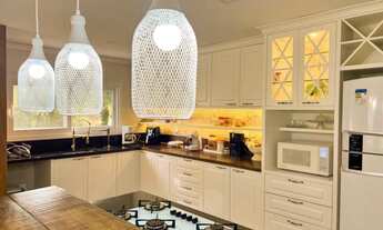 Imagem 6: Casa em Condominio Residencial em Canela/RS - 5 dormitórios sendo 3 suítes