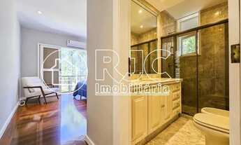 Imagem 7: Casa de condomínio para venda tem 832 metros quadrados com 4 quartos