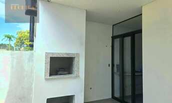 Imagem: Casa nova com 3 dormitórios no Campeche