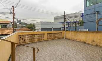 Imagem 2: Casa para venda em Moinho Velho com 4 quartos , 199m²