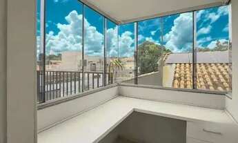 Imagem 3: Sobrado Impecável à Venda no Bairro Santa Rosa