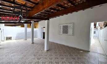 Imagem 2: Ampla casa de 3 dormitórios sendo1 suite com banheira!