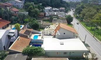 Imagem 5: Casa de Alvenaria - Venda - 04 quartos - 203m2 - Semi Mobiliado - Piscina - Rua Rui Barbos