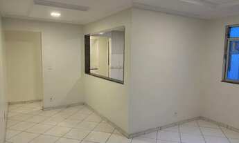 Imagem 2: Apartamento em condomínio para aluguel com 80 metros quadrados com 2 quartos