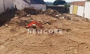 Imagem: Lote em Avenida Lafayete Arruda Camargo