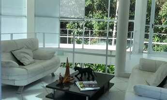 Imagem: Casa de condomínio em Avenida Anchieta