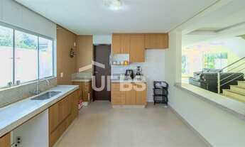 Imagem 7: Portal do Sol I - Sobrado 4 quartos, sendo 4 suítes