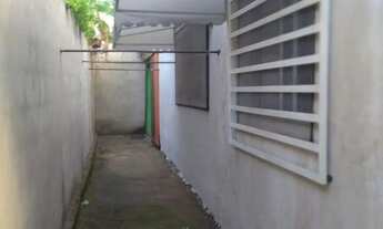 Imagem 4: Casa com Duas Residências Independentes à Venda no Jardim Itaipu Goiânia/GO Casa de Rua c