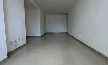 Imagem 6: Apartamento Espaçoso de 130m² com 3 Quartos e Suíte