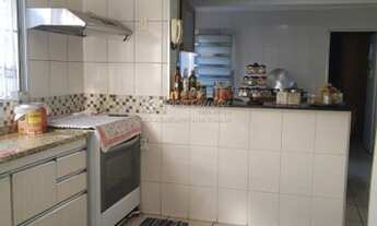 Imagem 4: VENDO SOBRADO 120M² - 3 DORM. - 1 SUÍTE - SALÃO ESPAÇOSO - 1 VAGA - JD STA LÍDIA