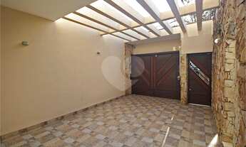 Imagem 2: Casa à venda com 430m², 3 quartos e 3 suítes e 3 vagas no Planalto Paulista