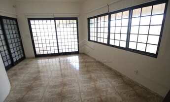 Imagem 4: Ribeirão Preto - Casa Padrão - Jardim São Luiz