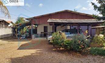 Imagem 2: 3 Casas à venda, sendo 2 com dois quartos e 1 com um quarto, 132 m² por R$ 350.000 - Jardi