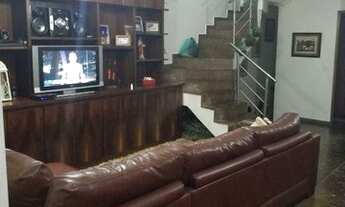 Imagem 3: Casa de 2 Dormitórios na Rua Patuaí