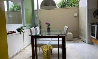 Imagem 2: Casa de 2 Dormitórios na Rua Doutor Plínio do Amaral