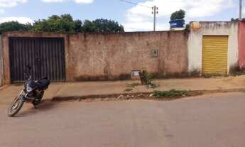 Imagem: Vendo lote murado com barracão