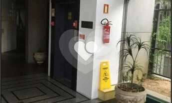 Imagem 3: Linda sala comercial para venda com lavabo e recepção