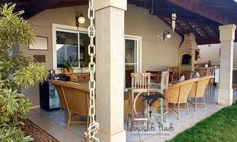 Imagem 4: Casa de condomínio sobrado para venda tem 181 metros quadrados com 3 quartos