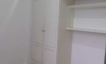 Imagem 4: Aconchegante quarto e sala