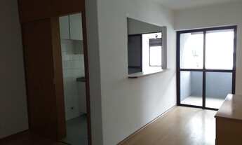 Imagem 2: Apartamento 02 quartos no Centro de Curitiba