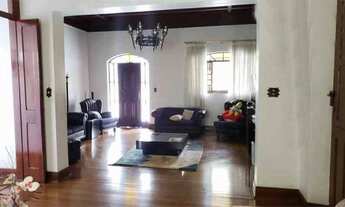 Imagem 2: Casa térrea. Maravilhoso imóvel ao lado do Parque do Horto Florestal