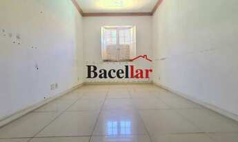 Imagem 2: Rio de Janeiro - Apartamento Padrão - Penha Circular