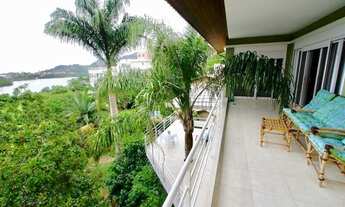 Imagem 2: FLORIANÓPOLIS - Casa Padrão - LAGOA DA CONCEIÇÃO