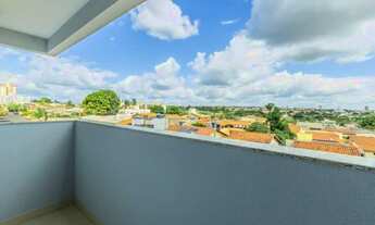 Imagem 2: Apartamento para Venda possui 2 quartos, 1 suíte, 2 vagas de garagem, elevador, porcelanat