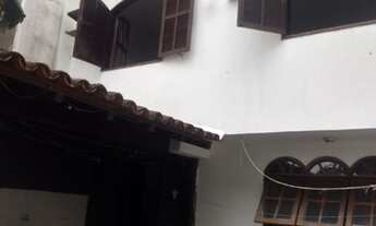 Imagem: Casa Cancela Preta c/ 2qts, 2brs, 1vg, quintal