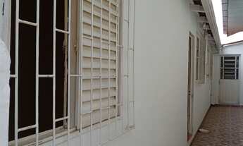 Imagem: Alugo casa pequena no centro