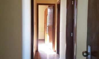 Imagem 2: CASA 2 MORADIAS Casa com 3 dormitórios