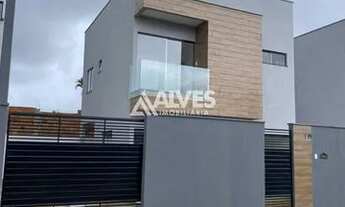 Imagem: CASA COM 3 QUARTOS SENDO 2 SUÍTES PRÓXIMO