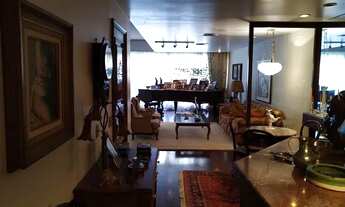 Imagem 3: Apartamento para venda tem 290 metros quadrados com 4 quartos em Copacabana - Rio de Janei