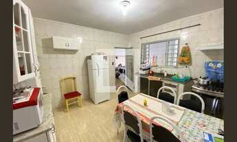 Imagem 3: Casa à Venda - Jardim Interlagos, 5 Quartos, 204 m2