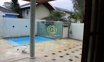 Imagem 4: Casa de condomínio para aluguel possui 300 metros quadrados com 3 quartos