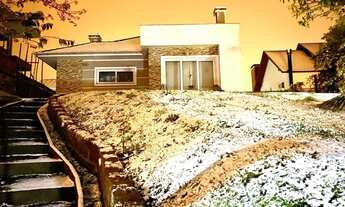 Imagem 3: Gramado - Casa Padrão - Vale das Colinas