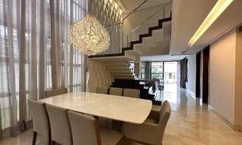 Imagem: Casa de 398m2 com 4 Suítes DCE Home Office