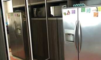 Imagem 6: Casa para venda possui 650 metros quadrados com 4 quartos em Chácara das Pedras - Porto Al