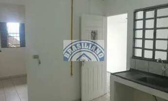 Imagem 3: Casa para aluguel tem 30 metros quadrados com 1 quarto em Jardim São Bento Novo - São Paul