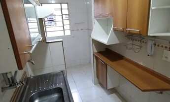 Imagem 2: Alugo Apto Semi Mobiliado 2 Dormts 48mts C/ Vaga Garagem