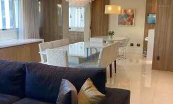 Imagem: Apartamento com 3 dormitórios, 253 m²