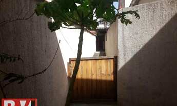 Imagem 4: Casa linear em Vista Alegre, 200 metros Mercado Extra e Rest. Toca do Boi, com comercio e